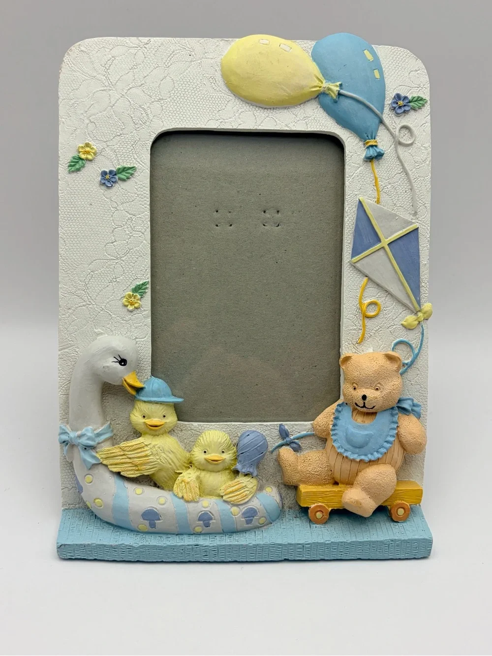 Vintage 3D Resin Nursery Photo Frame  Teddy Bear, Ducks, Approx. 2.75 x 4.25